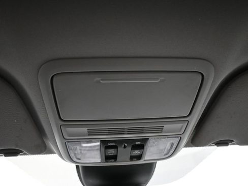 Certified 2023 Honda Odyssey EX-L image 17