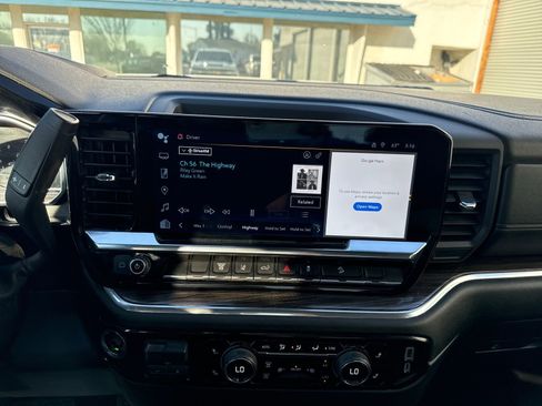 Used 2024 Chevrolet Silverado 2500 LT image 18