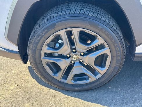 Used 2024 Toyota RAV4 Adventure image 11