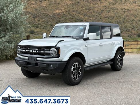 Used 2024 Ford Bronco Outer Banks AWD/4WD image 1