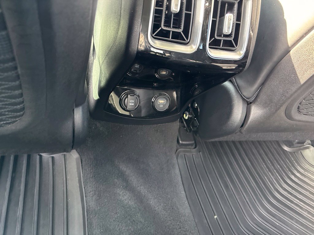 Used 2022 Kia Sorento SX AWD/4WD image 38