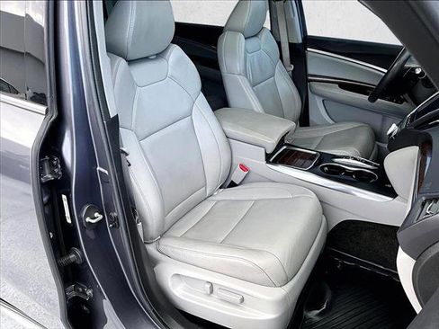 Used 2017 Acura MDX FWD image 9