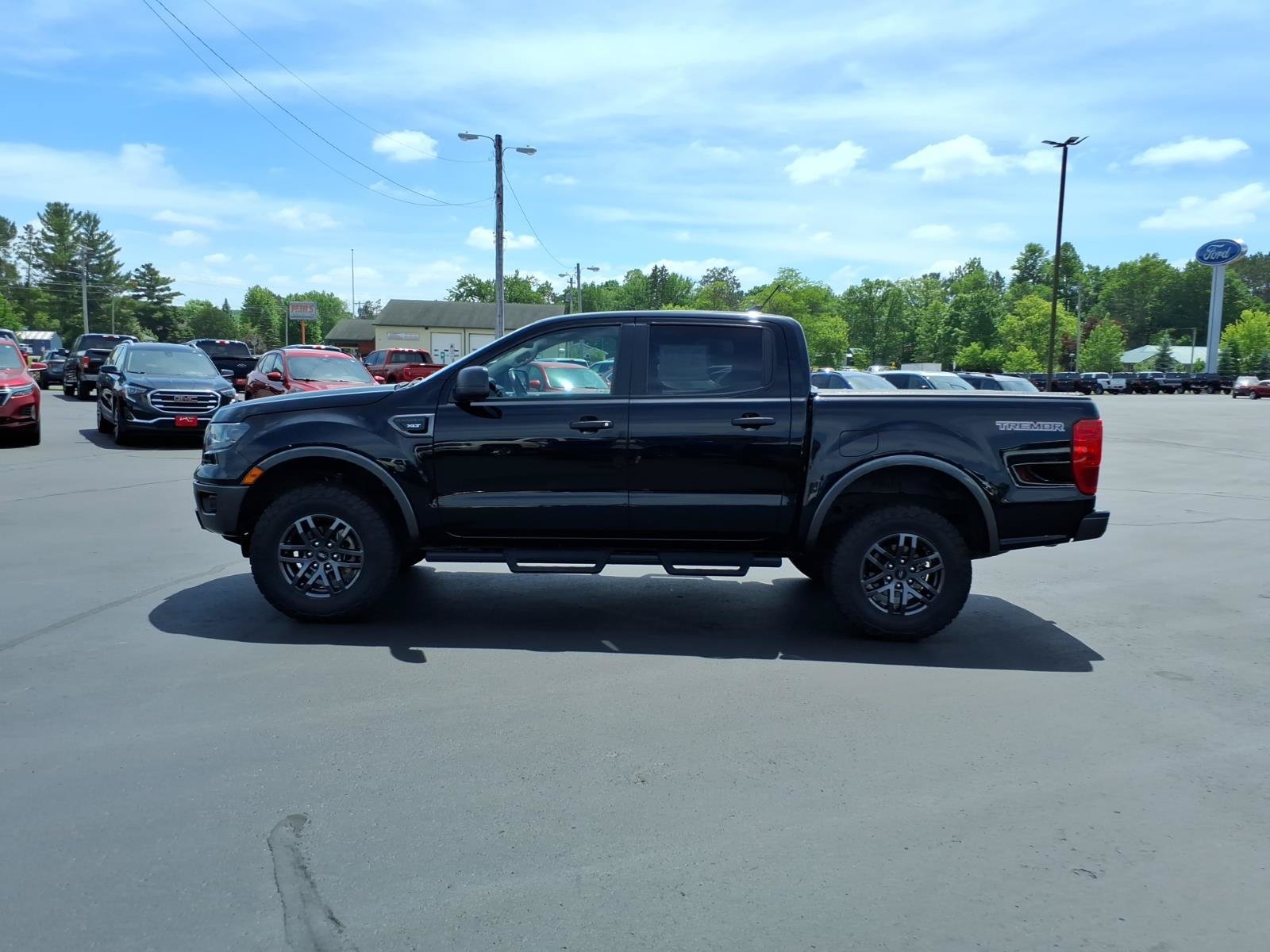 Used 2022 Ford Ranger XLT w/ Tremor Off-Road Package AWD/4WD image 3