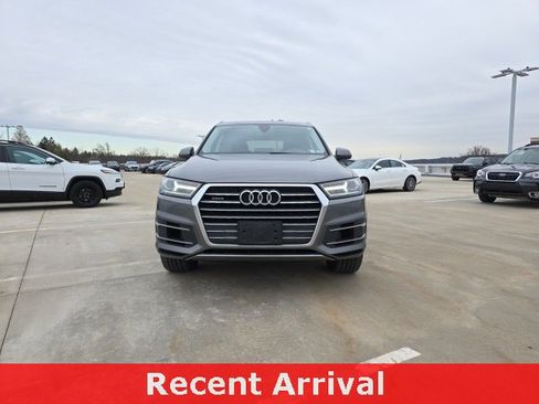 Used 2018 Audi Q7 3.0T Premium image 2