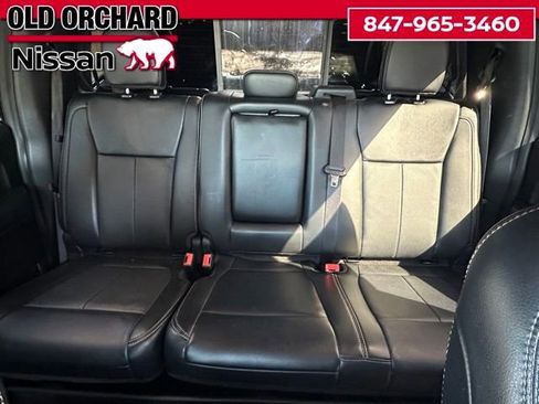 Used 2019 Ford F150 Lariat w/ Equipment Group 502A Luxury AWD/4WD image 13