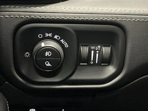 Used 2023 RAM 1500 Limited image 41