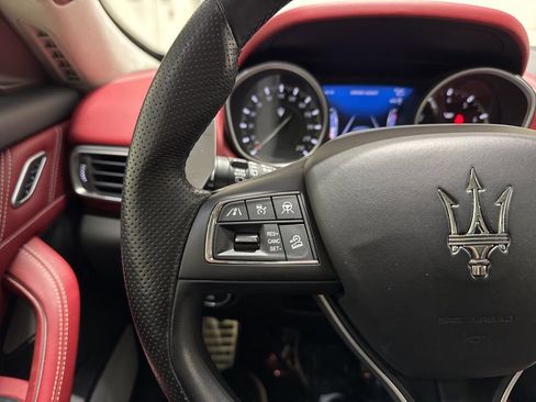 Used 2019 Maserati Levante GTS image 37