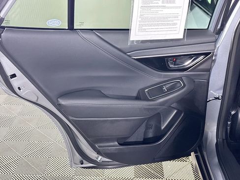 Used 2022 Subaru Outback Limited XT image 21