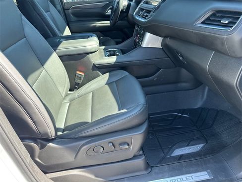 Certified 2023 Chevrolet Tahoe Z71 w/ Luxury Package image 14