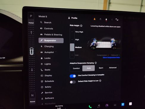 Used 2022 Tesla Model S image 38
