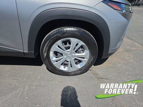 Used 2024 Chevrolet Trax LS FWD image 19
