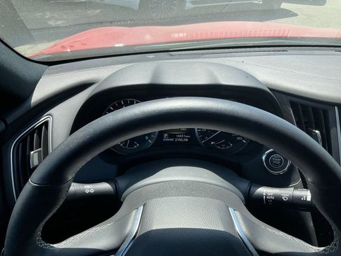 Used 2024 INFINITI Q50 Sensory image 27