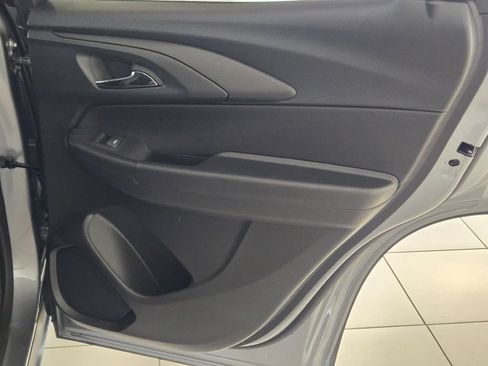 Certified 2026 Chevrolet TrailBlazer LT w/ Convenience Package FWD image 7