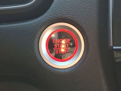 Used 2018 Honda CR-V Touring image 25