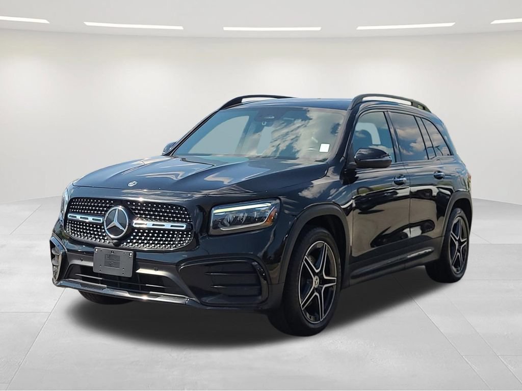 Used 2024 Mercedes-Benz GLB 250 image 1
