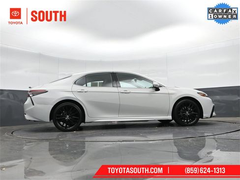 Used 2023 Toyota Camry XSE image 34