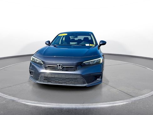 Used 2022 Honda Civic EX image 3