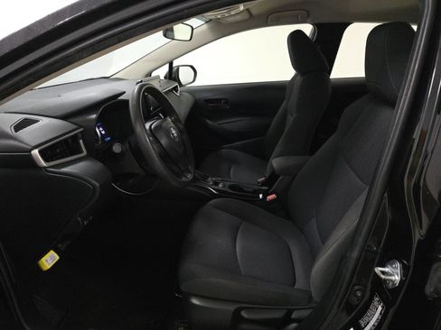 Used 2022 Toyota Corolla LE image 7