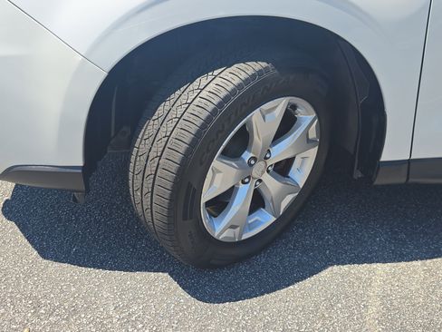 Used 2014 Subaru Forester 2.5i Touring AWD/4WD image 33