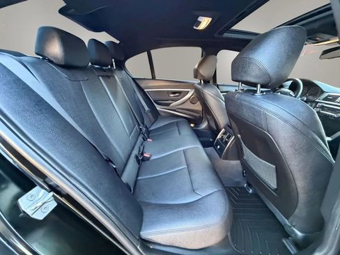 Used 2018 BMW 330i xDrive Sedan AWD/4WD image 30