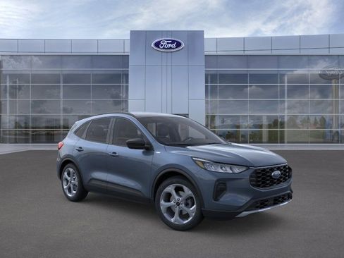 New 2026 Ford Escape ST-Line w/ Tech Pack #1 AWD/4WD image 7