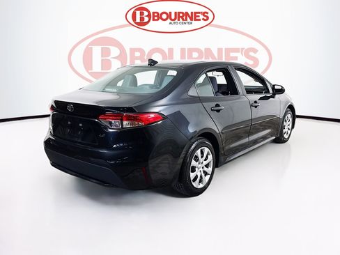 Used 2020 Toyota Corolla LE FWD image 8