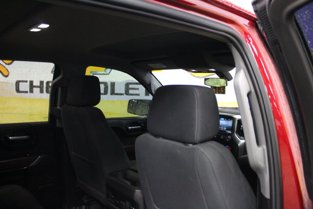 Used 2021 Chevrolet Silverado 1500 RST w/ Bed Protection Package AWD/4WD image 10