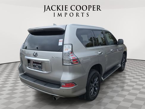 Used 2022 Lexus GX 460 Premium image 5