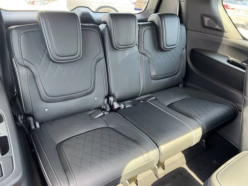 New 2026 INFINITI QX80 Autograph w/ Premium Cargo Package AWD/4WD image 19
