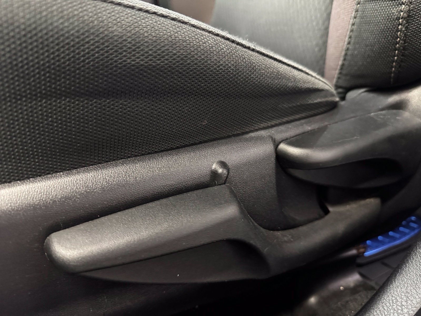 Used 2019 Toyota Corolla LE FWD image 23