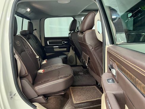 Used 2017 RAM 1500 Laramie Longhorn AWD/4WD image 10