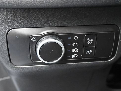 Used 2025 Ford Escape Active AWD/4WD image 11