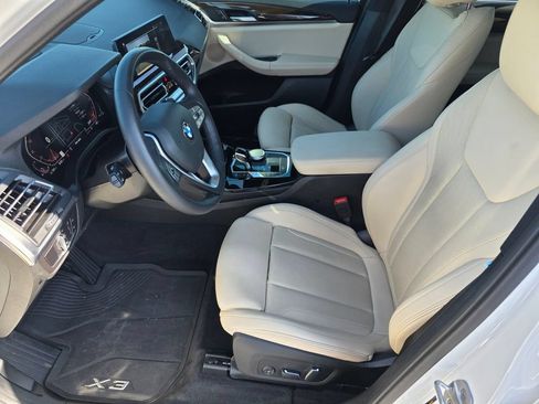 Certified 2024 BMW X3 sDrive30i w/ Convenience Package RWD image 9