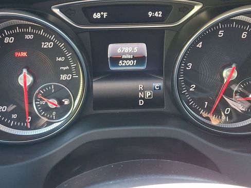 Used 2018 Mercedes-Benz GLA 250 4MATIC image 20