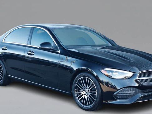 Used 2026 Mercedes-Benz C 300 4MATIC Sedan image 3