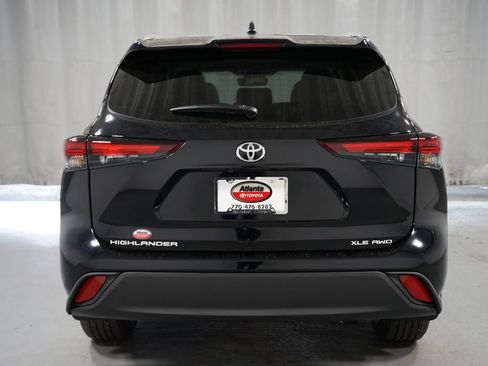 New 2026 Toyota Highlander XLE AWD/4WD image 8
