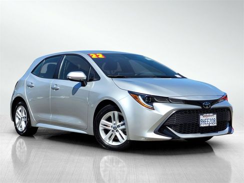 Used 2022 Toyota Corolla SE image 1