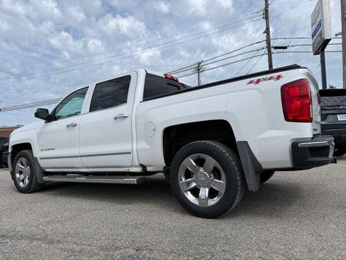Used 2017 Chevrolet Silverado 1500 LTZ w/ Sport Package AWD/4WD image 4