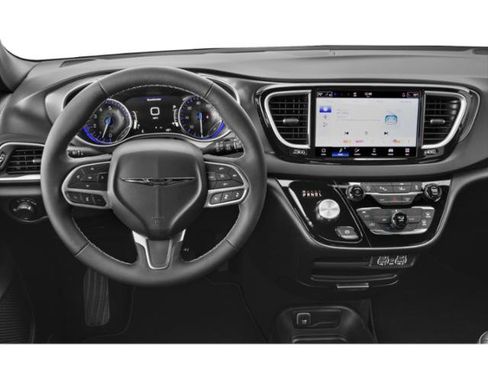 Certified 2025 Chrysler Voyager LX image 6