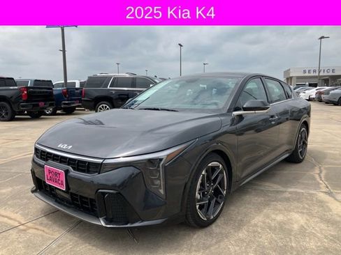 Used 2025 Kia K4 GT-Line w/ GT-Line Premium Package FWD image 3