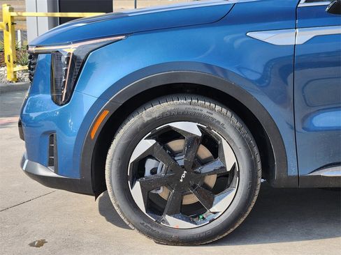 New 2026 Kia Sorento EX image 5