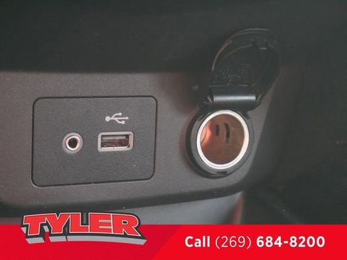 Used 2022 Nissan Rogue Sport SV AWD/4WD image 33
