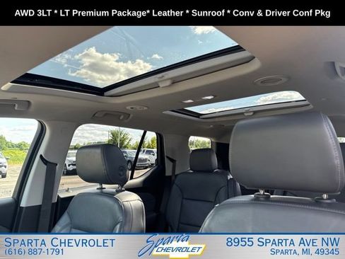 Used 2019 Chevrolet Traverse LT w/ LT Premium Package AWD/4WD image 16