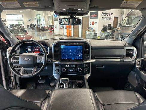 Used 2023 Ford F150 Lariat AWD/4WD image 16