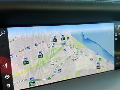 Used 2022 Porsche Taycan 4S image 14