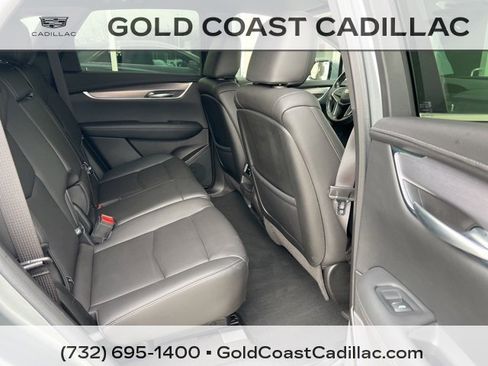 Used 2023 Cadillac XT5 Luxury w/ LPO, Floor Liner Package image 8