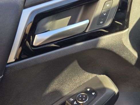 New 2026 Mitsubishi Outlander SEL image 22