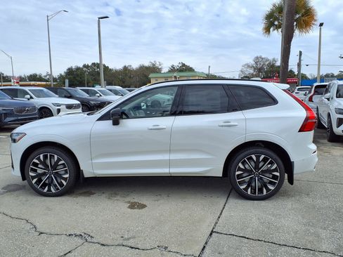 New 2026 Volvo XC60 B5 Ultra w/ Protection Package Premier image 4