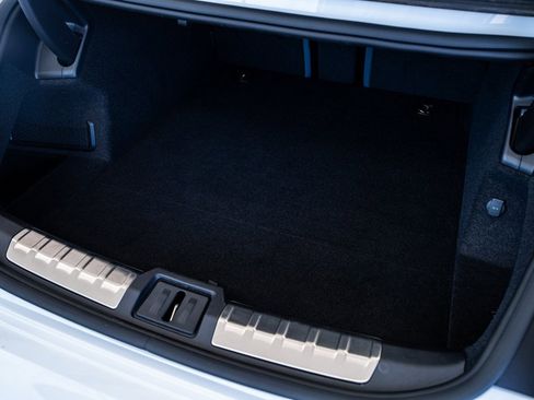 Used 2024 Audi e-tron GT Prestige image 64