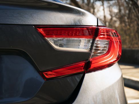Certified 2019 Honda Accord EX-L image 13